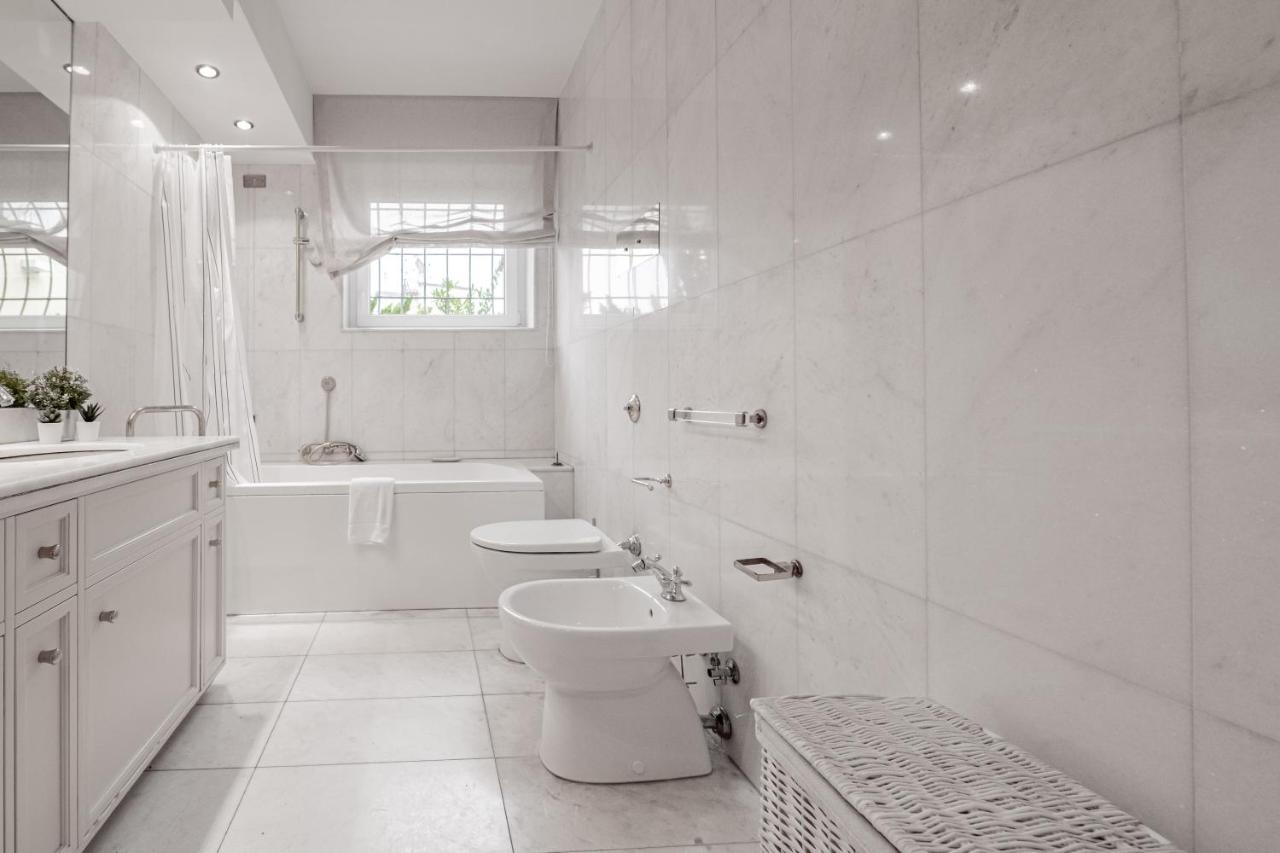 Realkasa Sette Chiese Apartment Bologna Bagian luar foto
